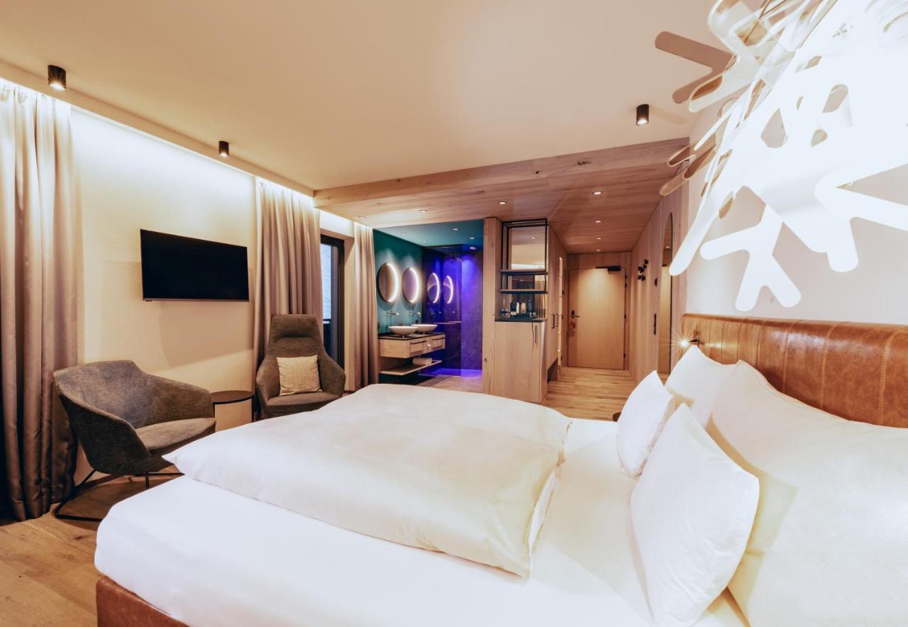 Zillergrundrock Luxury Mountain Resort Mayrhofen Extérieur photo