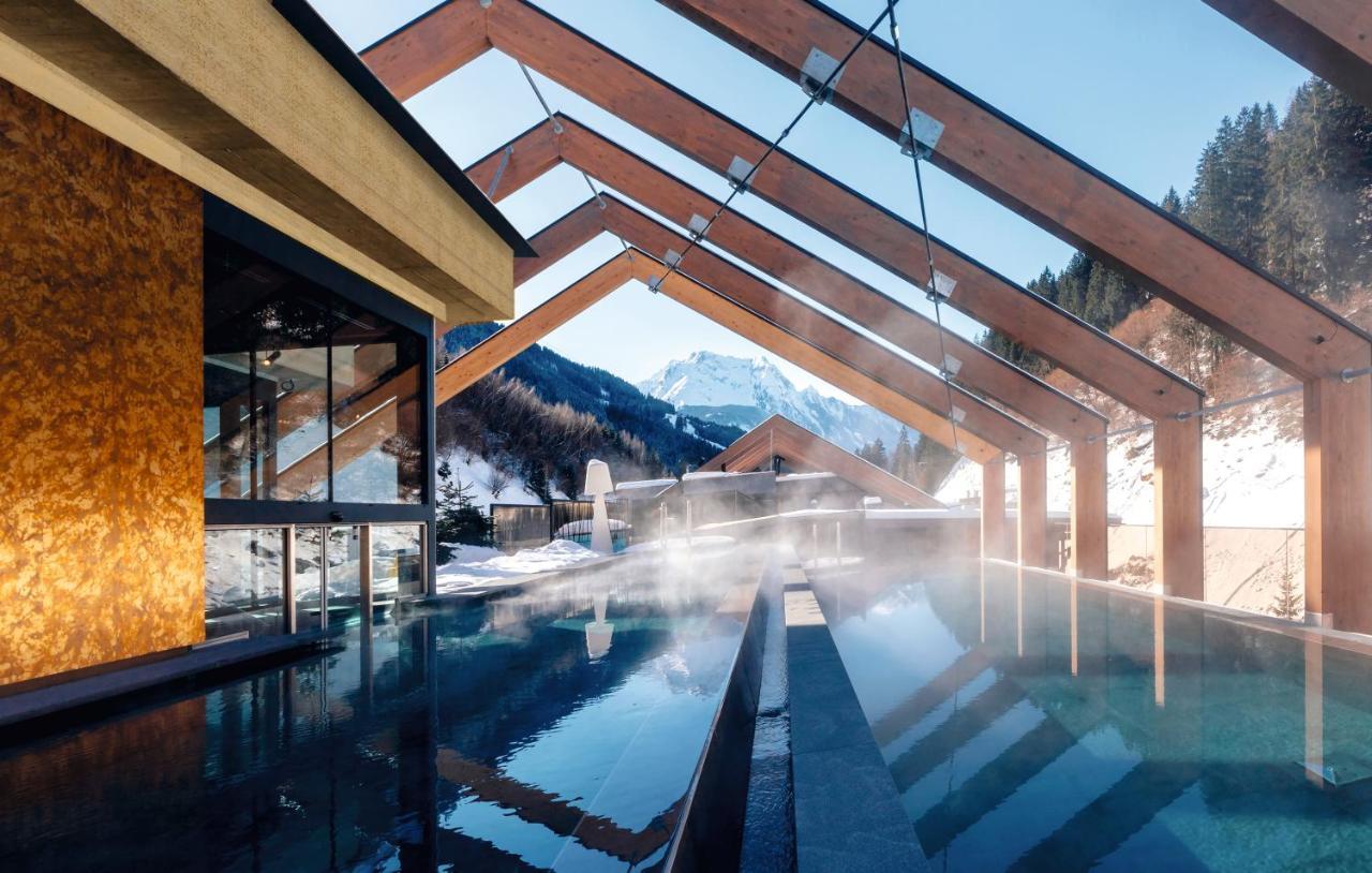 Zillergrundrock Luxury Mountain Resort Mayrhofen Extérieur photo
