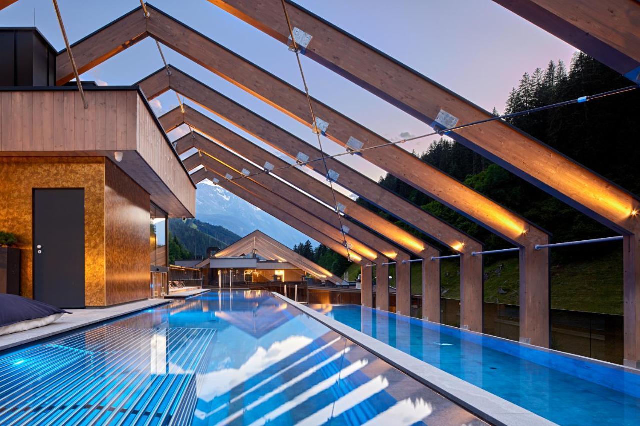 Zillergrundrock Luxury Mountain Resort Mayrhofen Extérieur photo