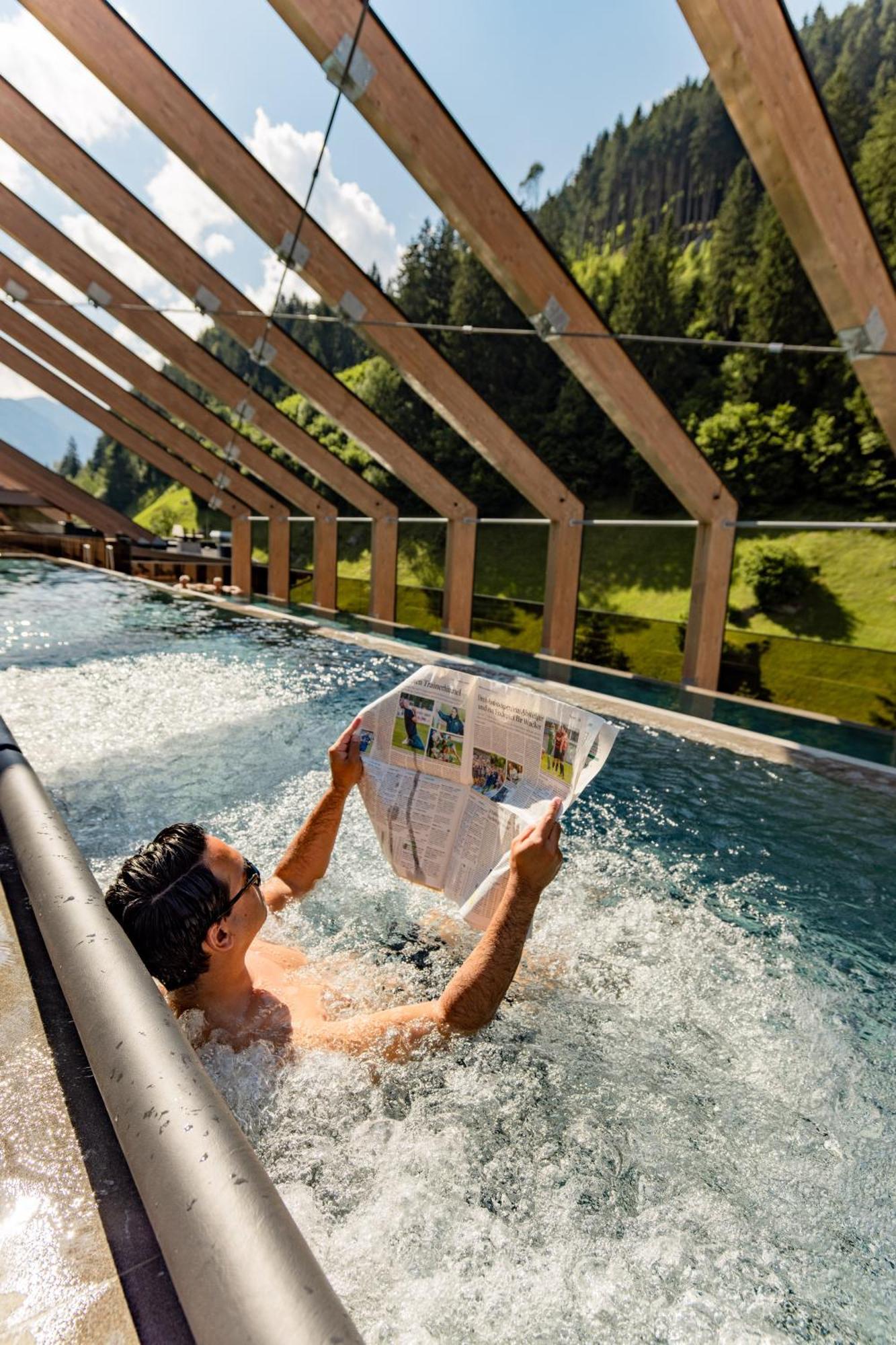 Zillergrundrock Luxury Mountain Resort Mayrhofen Extérieur photo